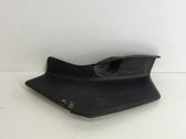 Moulure de garniture de feu arrière / postérieur