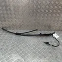 Windshield/front glass wiper blade