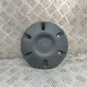 R12 wheel hub/cap/trim