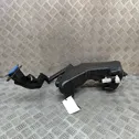 Windshield washer fluid reservoir/tank