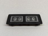 Luz del asiento delantero