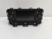 Radio / CD-Player / DVD-Player / Navigation