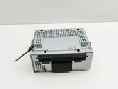 Radio / CD-Player / DVD-Player / Navigation