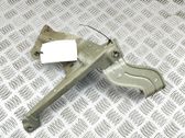 Fender mounting bracket
