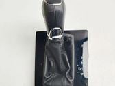 Revêtement pommeau de levier de vitesses cuir