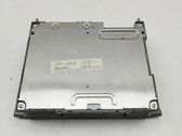 Radio / CD-Player / DVD-Player / Navigation