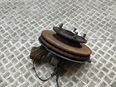 Front wheel hub