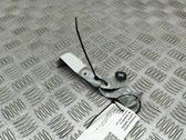 Fender mounting bracket