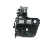 Rear bumper mounting bracket