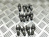 Tuercas/tornillos