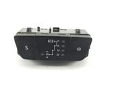 Gear shift selector indicator