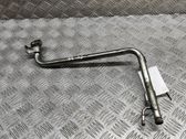 Tuyau de liquide de refroidissement moteur