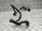 Tuyau de liquide de refroidissement moteur
