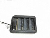 Quarter panel pressure vent