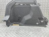 seitliche Verkleidung Kofferraum