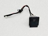 USB-pistokeliitin