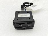 Enchufe conector entrada auxiliar