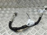 Трубка (трубки)/ шланг (шланги) кондиционера воздуха