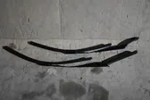 Windshield/front glass wiper blade