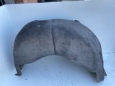 Rear arch fender liner splash guards