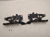 Engine bonnet/hood hinges