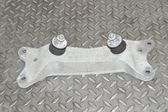 Gearbox mounting bracket