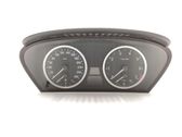 Geschwindigkeitsmesser Cockpit