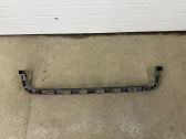 Rear bumper mounting bracket