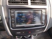 Radio / CD-Player / DVD-Player / Navigation
