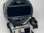 Radio/CD/DVD/GPS head unit