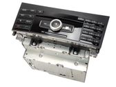 Radio / CD-Player / DVD-Player / Navigation
