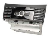 Radio / CD-Player / DVD-Player / Navigation