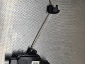 Cerradura de puerta delantera