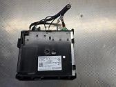 Radio/CD/DVD/GPS-pääyksikkö