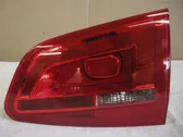 Tailgate rear/tail lights