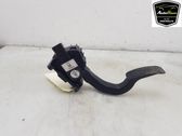 Accelerator throttle pedal