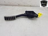 Accelerator throttle pedal