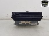 Radio / CD-Player / DVD-Player / Navigation