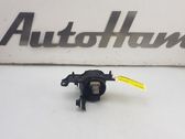Gearbox mounting bracket
