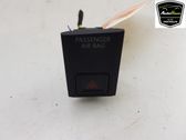 Botón interruptor de luz de peligro