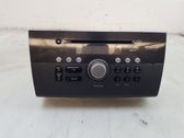 Radio / CD-Player / DVD-Player / Navigation
