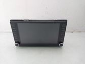 Head unit multimedia control