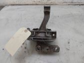 Engine mount bracket