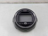 Head unit multimedia control