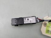 Câble adaptateur AUX