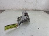 Gearbox mounting bracket