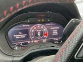 Geschwindigkeitsmesser Cockpit