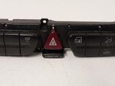 Botón interruptor de luz de peligro