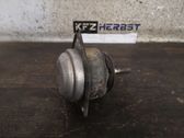 Engine mount bracket