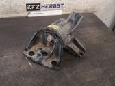 Gearbox mounting bracket